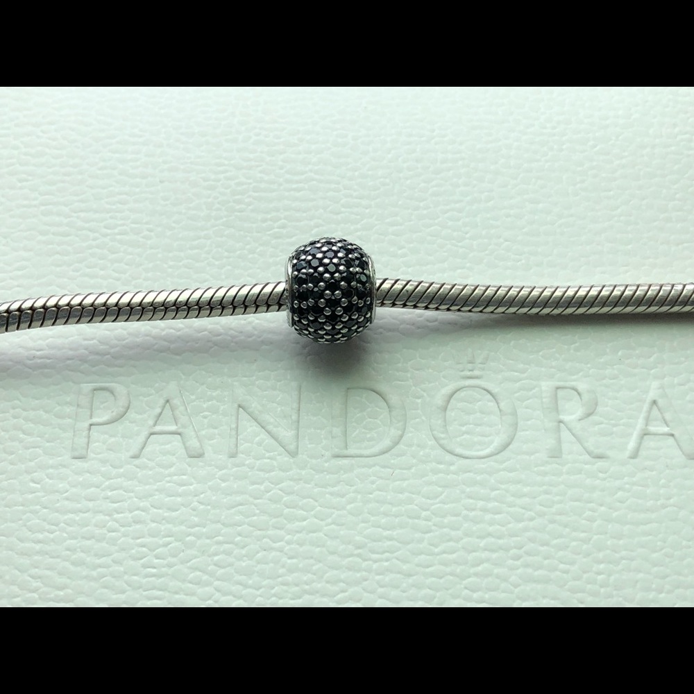 PANDORA charm